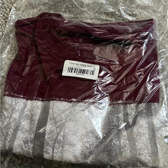 Taylor Swift “In the Trees” Long Sleeve - Picture 2 of 4